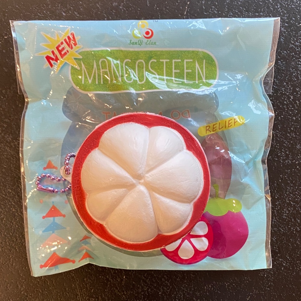 SanQi Elan mangosteen squishy toy keychain